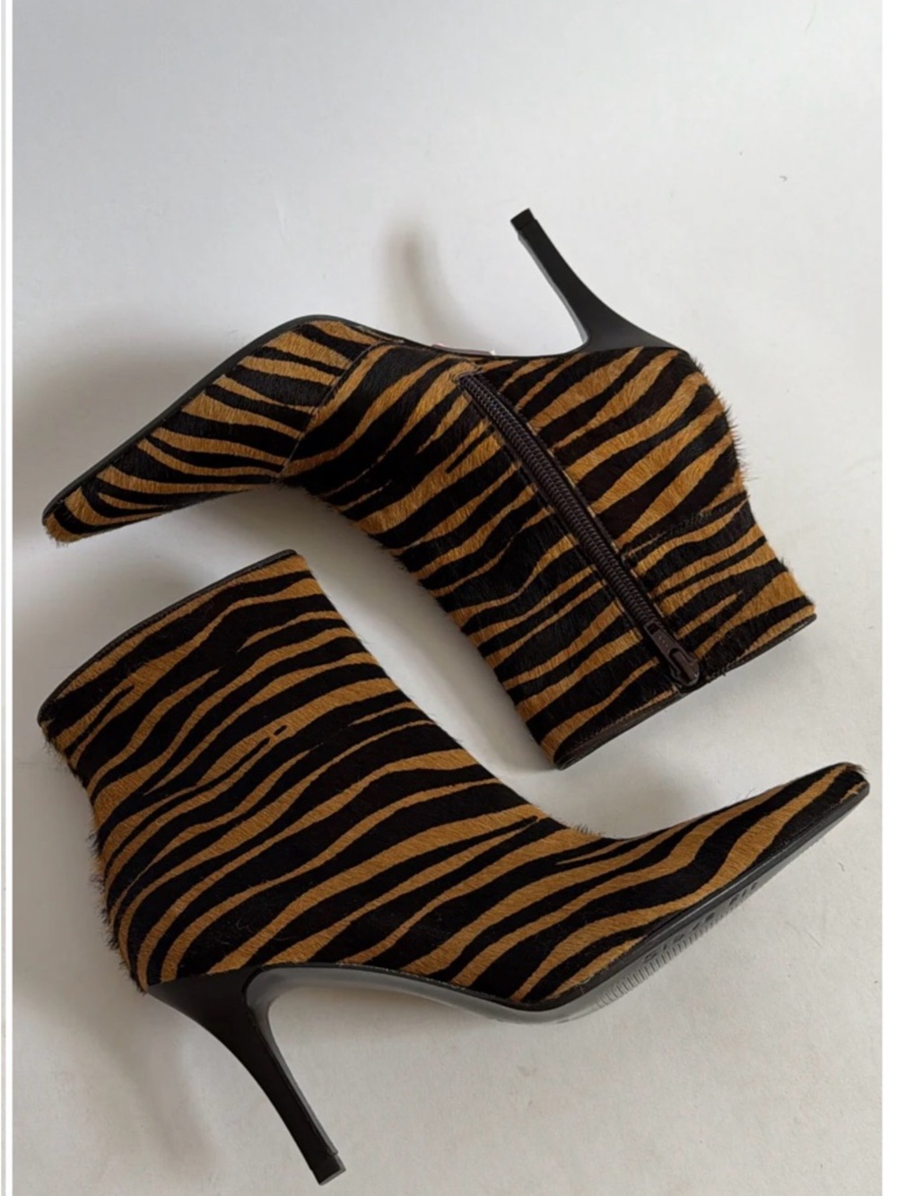Zebra boots - Picture 2 of 2